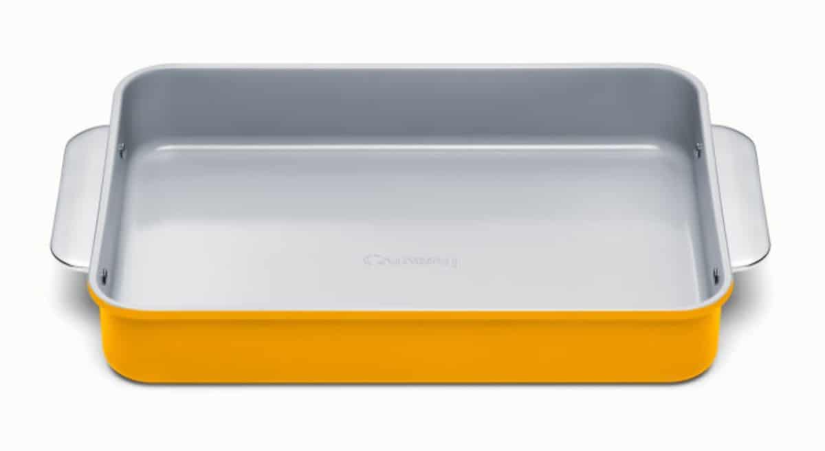 Caraway rectangle pan in marigold.