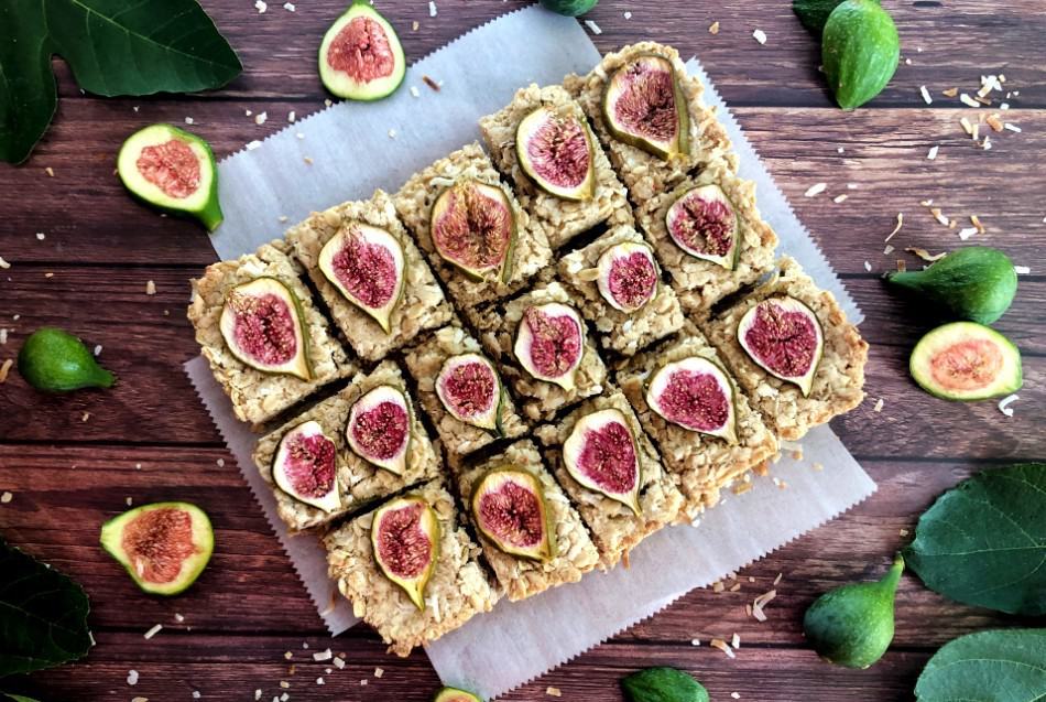 coconut fig bars with figs and fig leaves.
