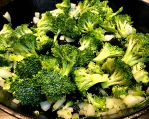 broccoli and onions for quinoa skillet bake