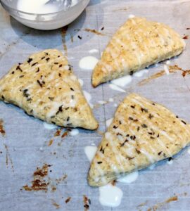 baked lavender scones with lemon glaze