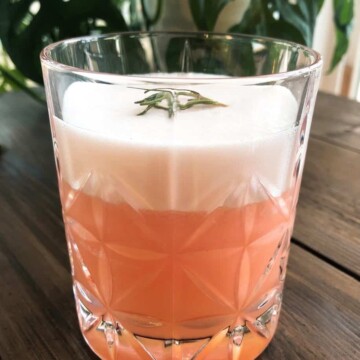 rosemary grapefruit vodka cocktail