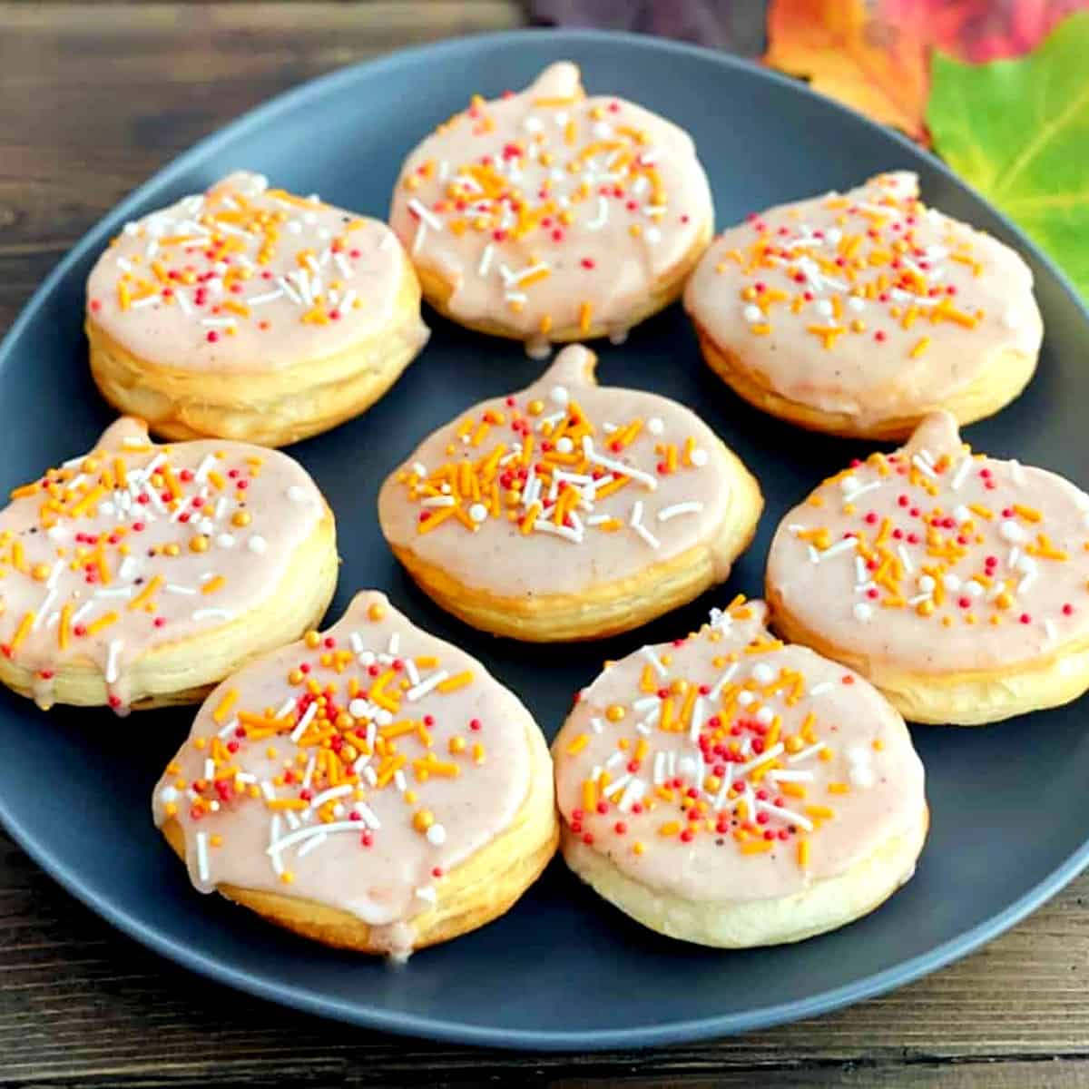 air-fried-donuts-with-pumpkin-spice-frosting