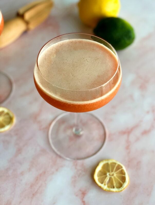 guava and passion fruit cocktail 