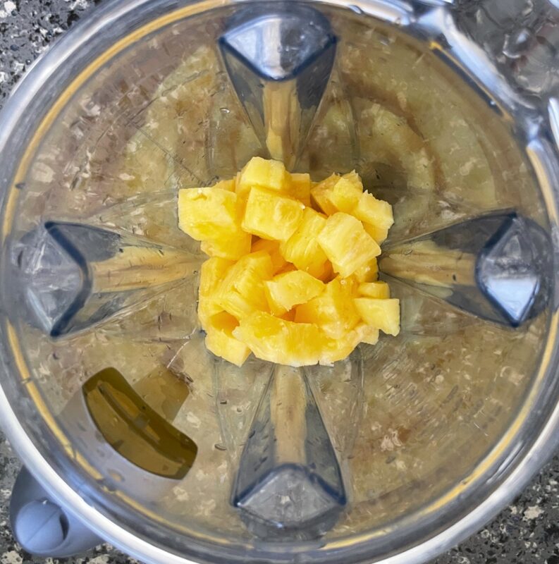pineapple chunks in a blender