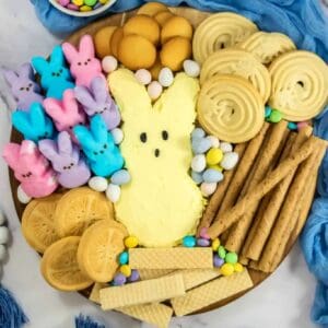 Easter Frosting Board.