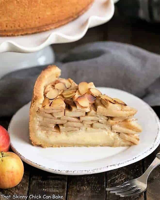 Cream-Cheese-Apple-Torte.
