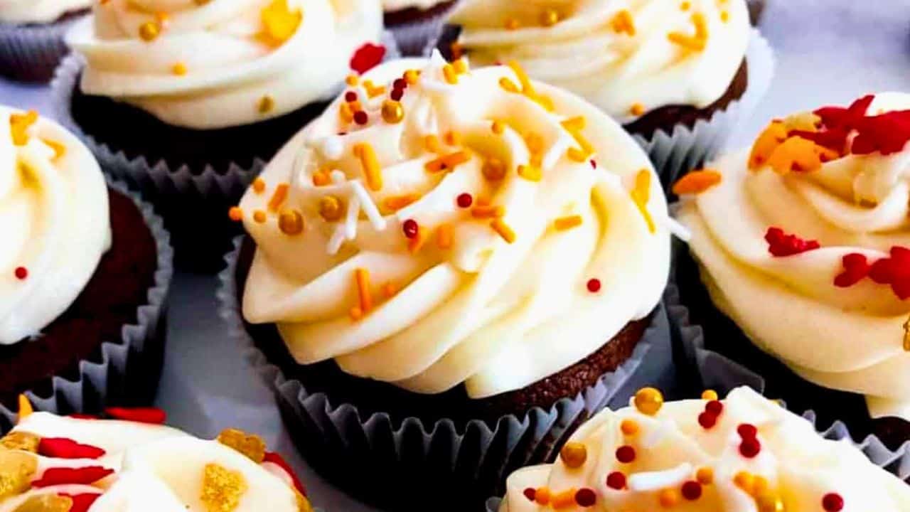 Pumpkin Molasses Cupcakes