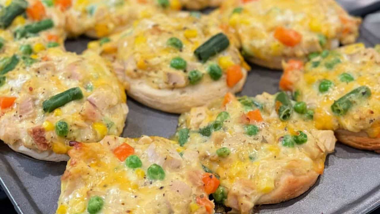 Chicken Pot Pie Muffins