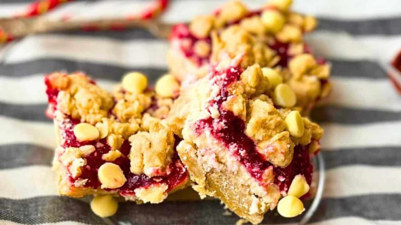 Christmas Cranberry Cheesecake Squares