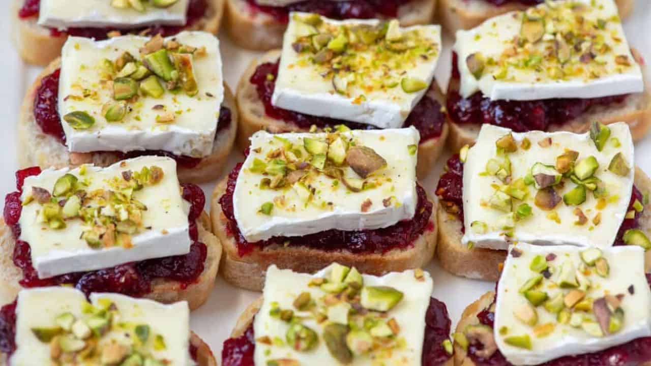 Cranberry Brie Crostini
