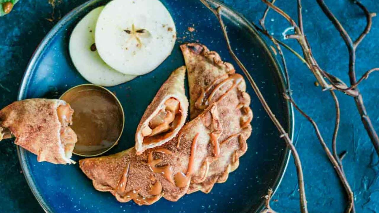 Dulce de Leche and Apple Empanadas