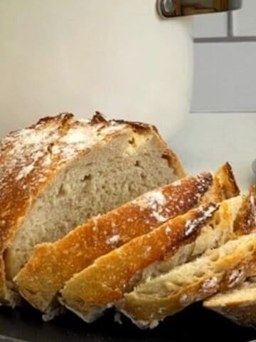 Dutch Oven Sourdough Bread