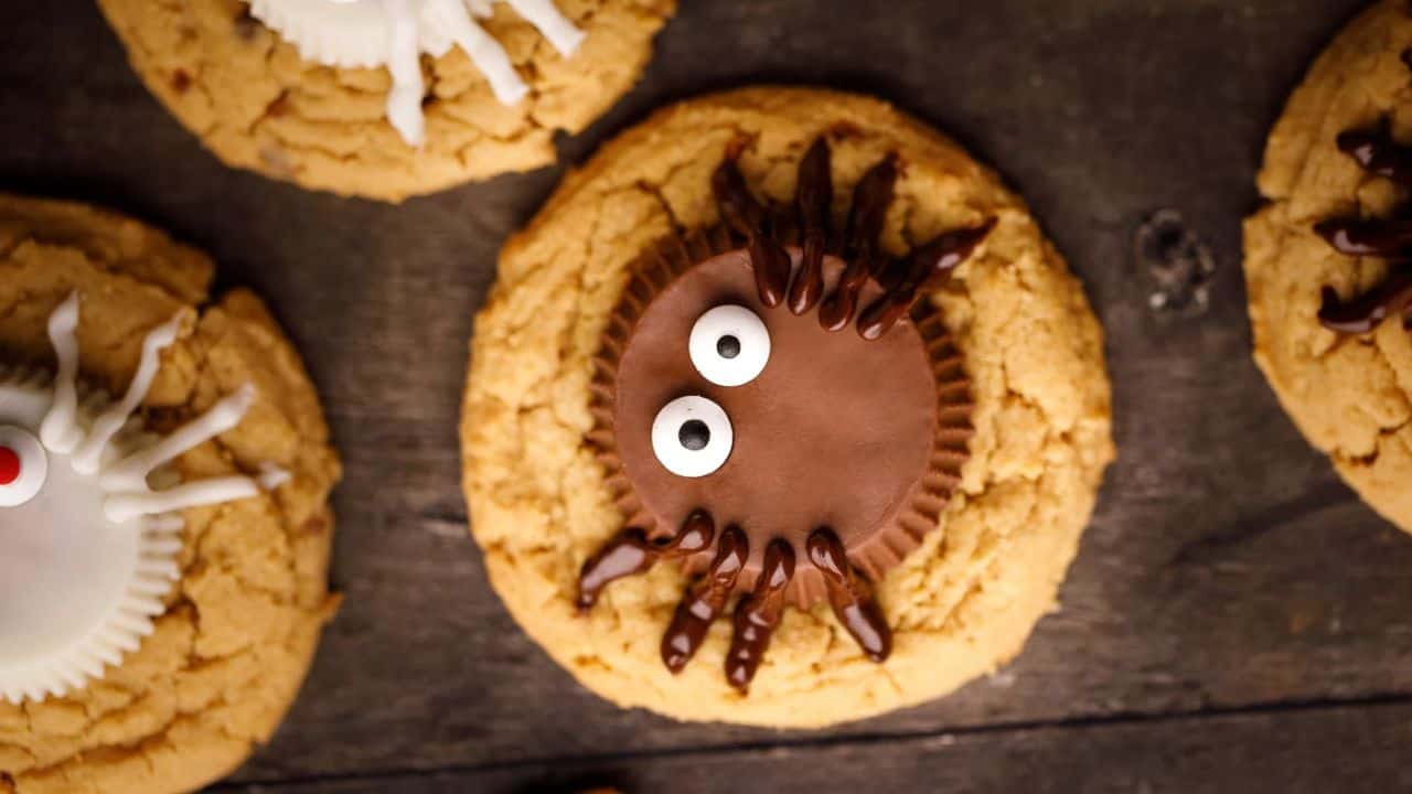 Halloween Peanut Butter Spider Cookie