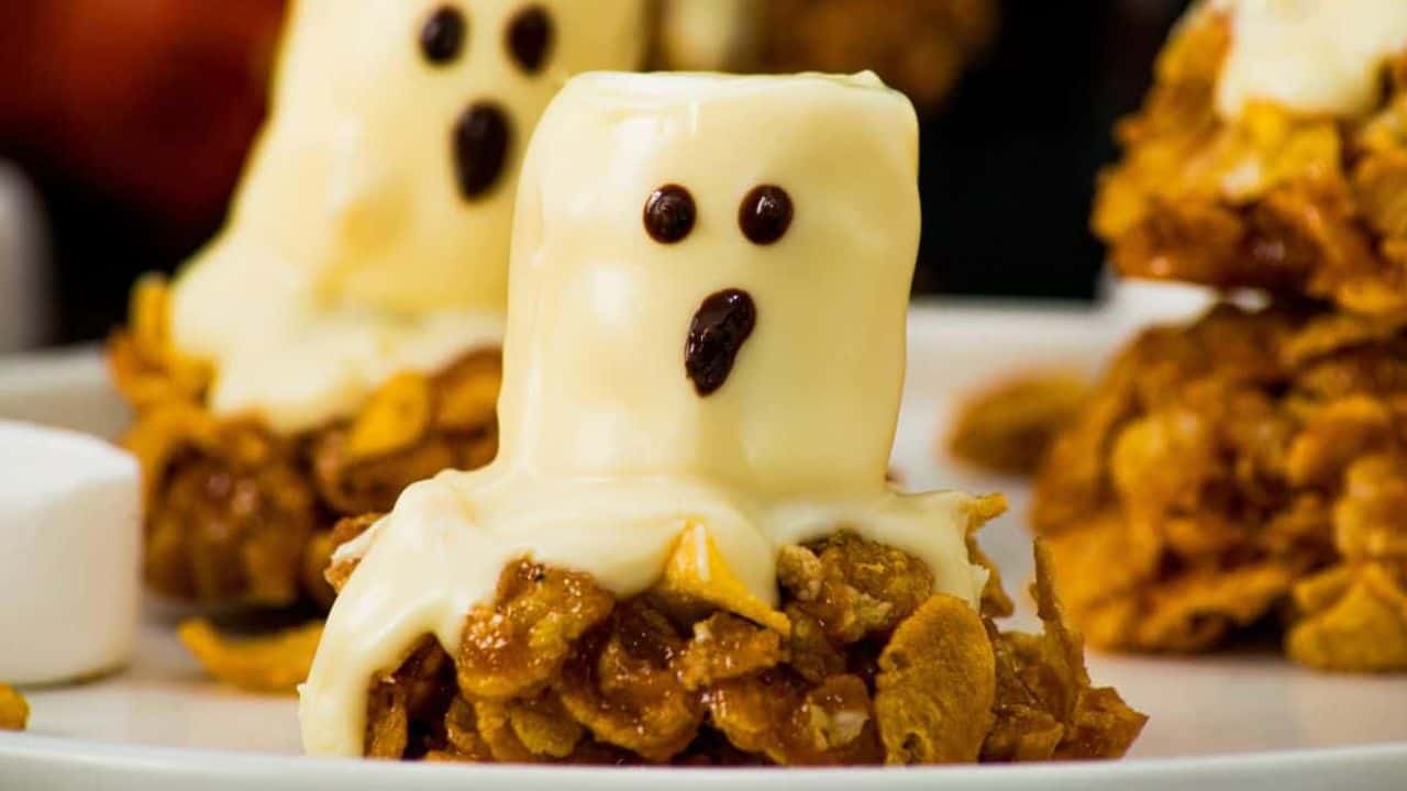 No-Bake Peanut Butter Cornflake Cookies