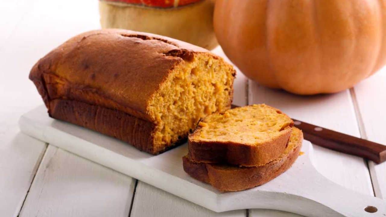 Pumpkin Pound Cake
