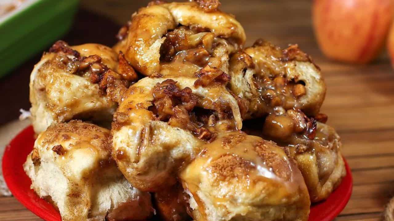 Caramel Apple Pie Bombs