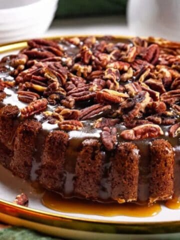Caramel Pecan Pumpkin Cake