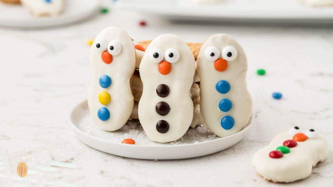 Nutter Butter Snowman Cookies