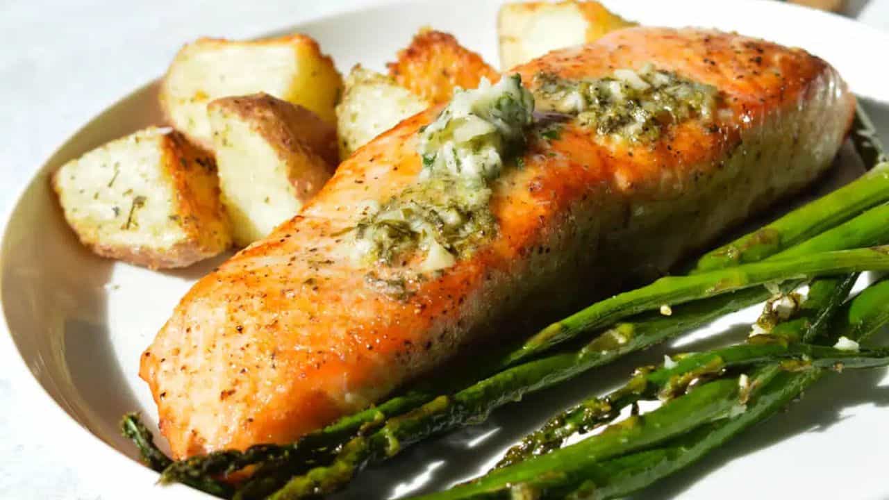 Sheet Pan Salmon Dinner