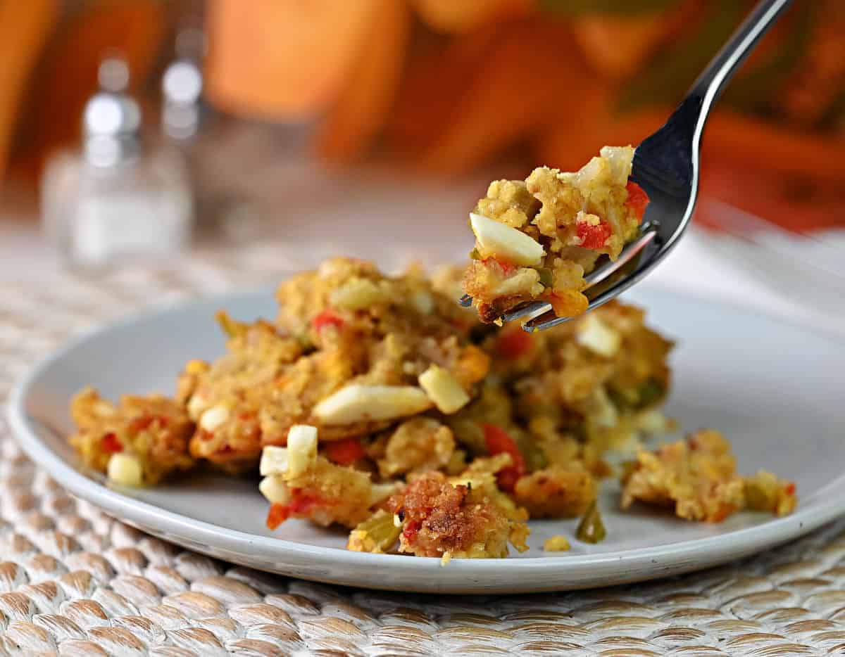 cornbread-dressing.