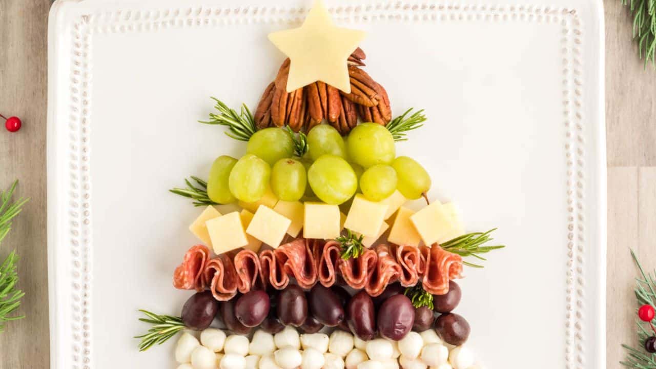 Christmas Tree Charcuterie Board
