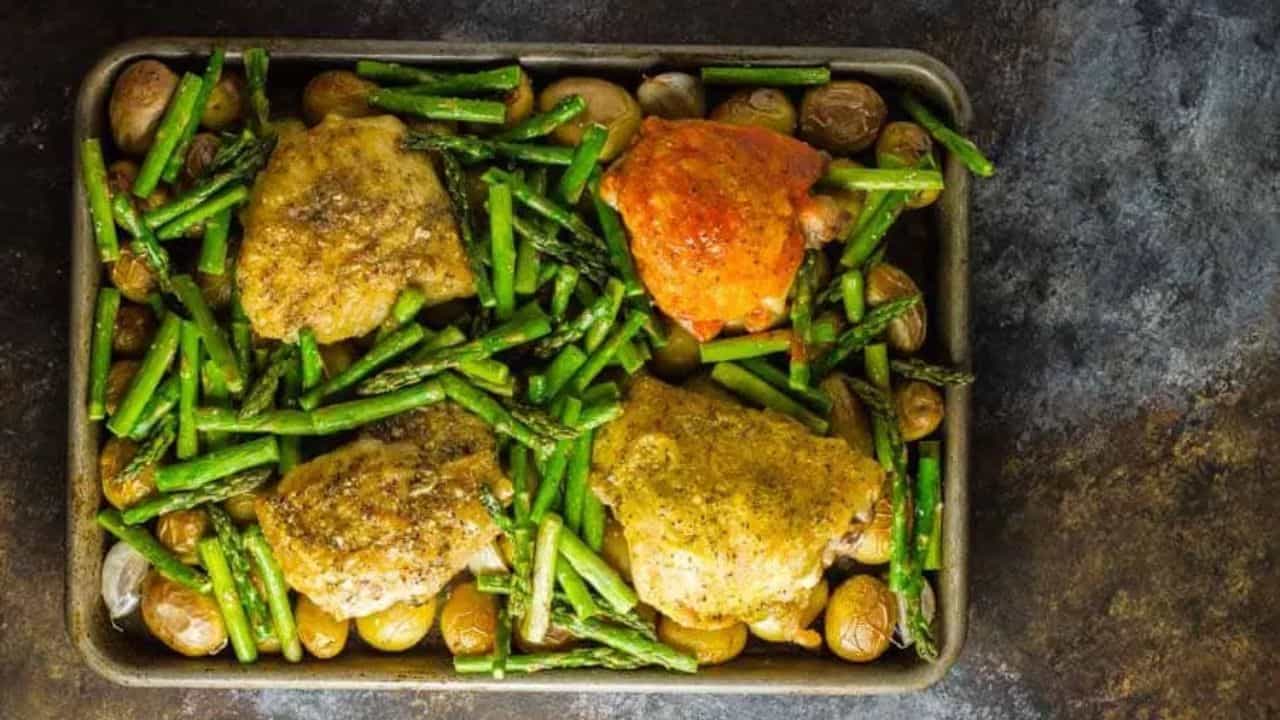 Crispy Baked Chicken Thighs