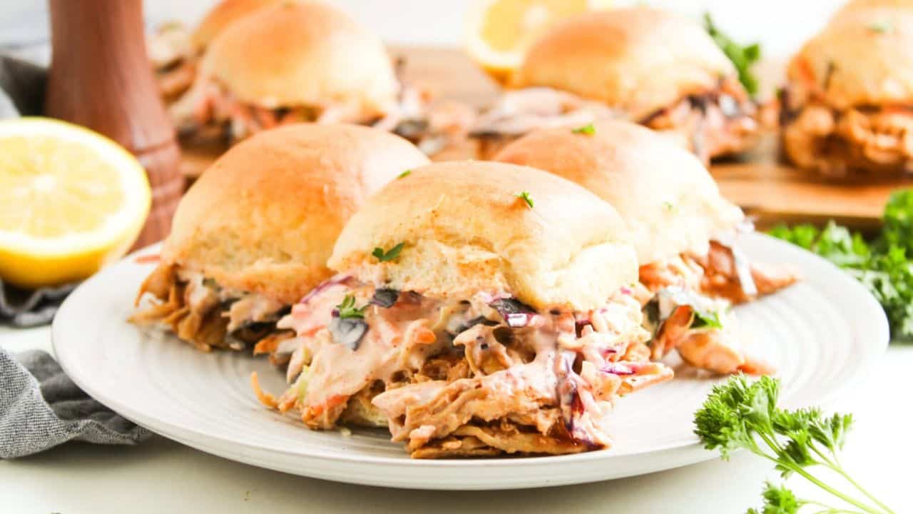 Crockpot BBQ Chicken Sliders