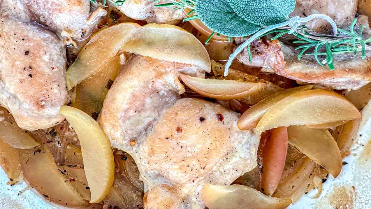 Dutch Oven Braised Chicken Thighs