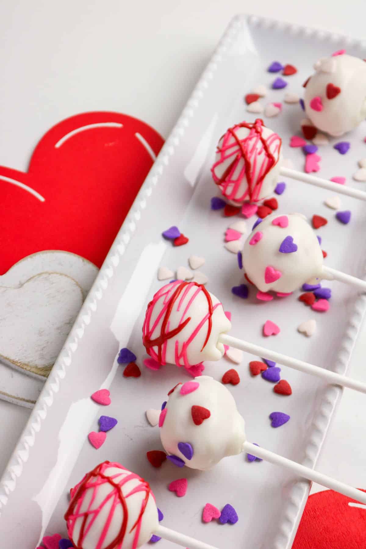 Cake Pops for Valentines Day