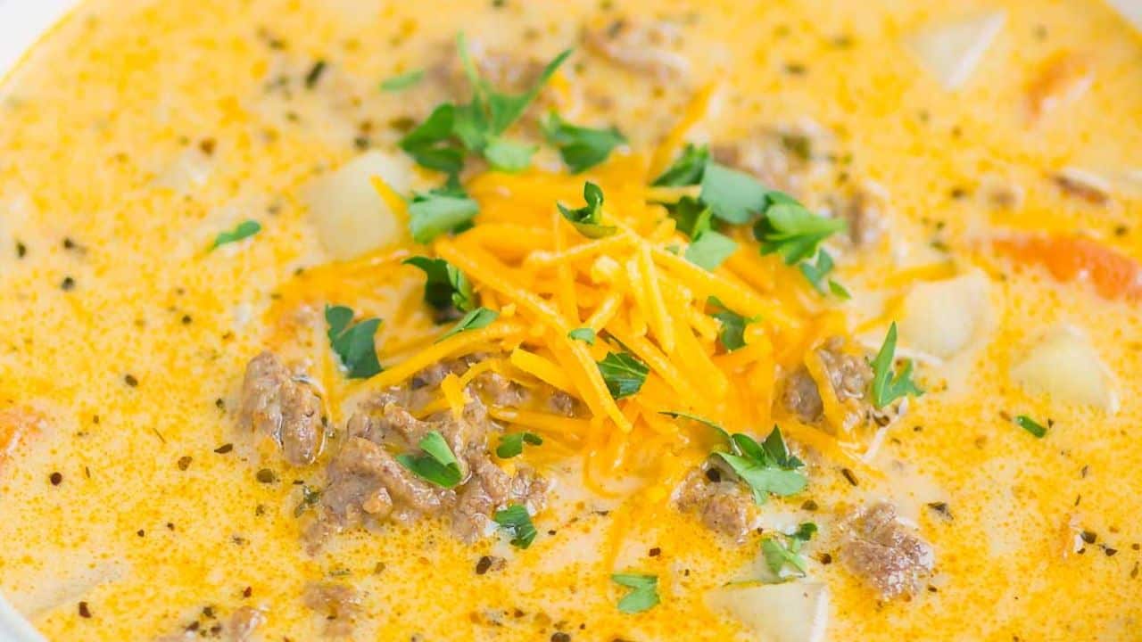 Cheeseburger Soup