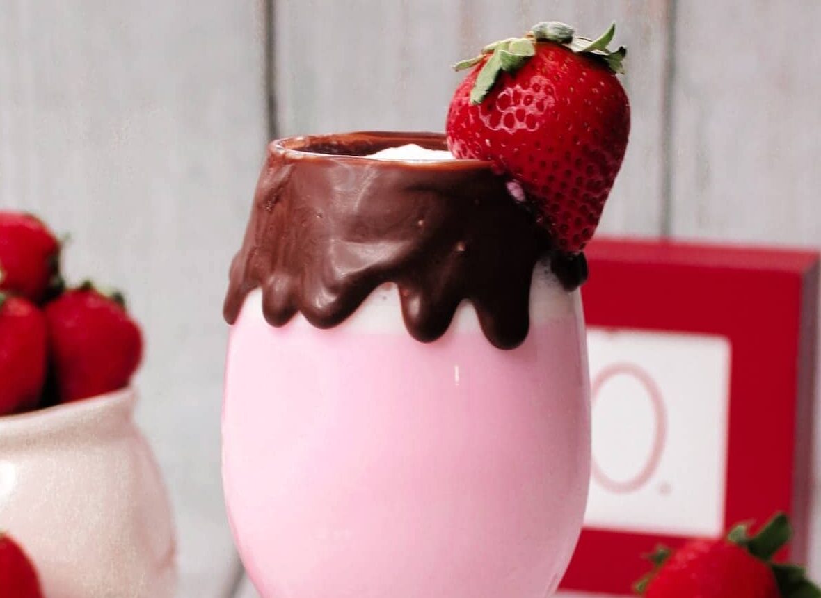 Chocolate Covered Strawberry Cocktail