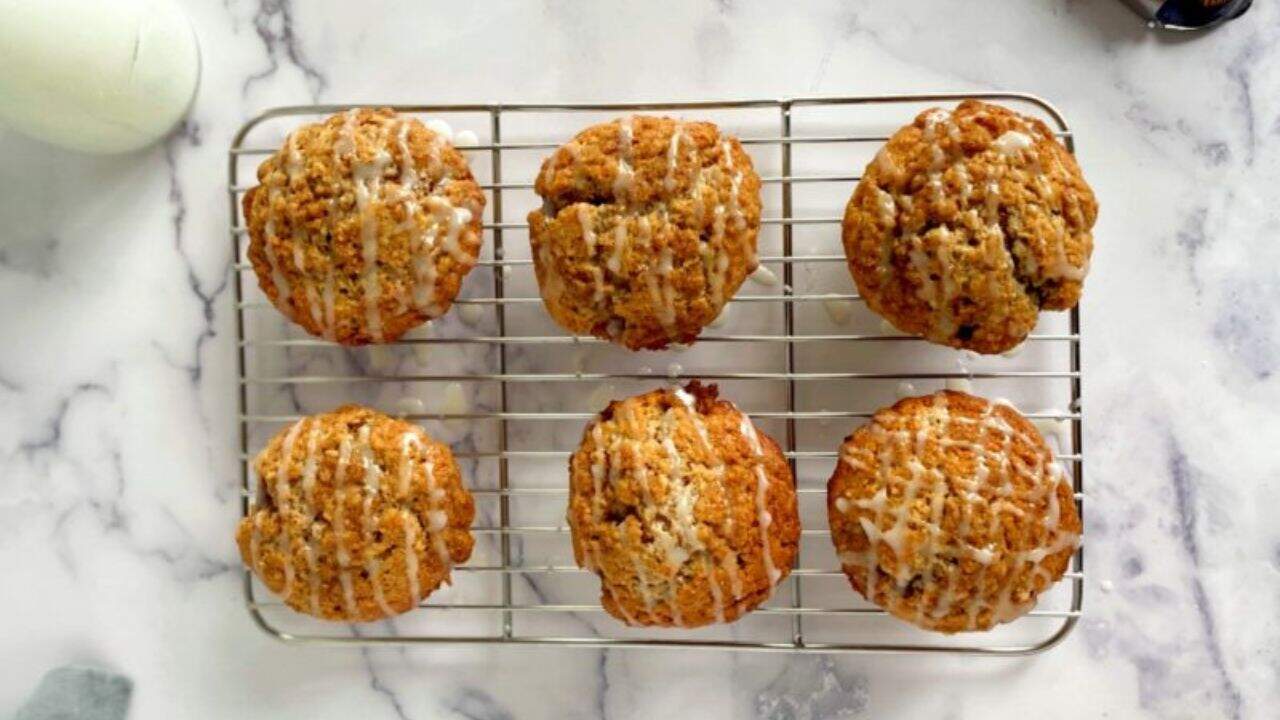 Coffee Cake Chai Muffins