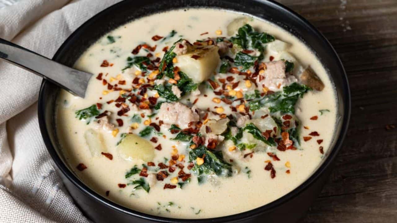 Creamy Italian Sausage Soup with Potatoes and Kale