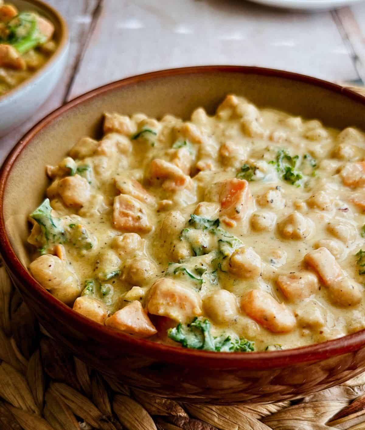 Creamy Sweet Potato and Chickpeas