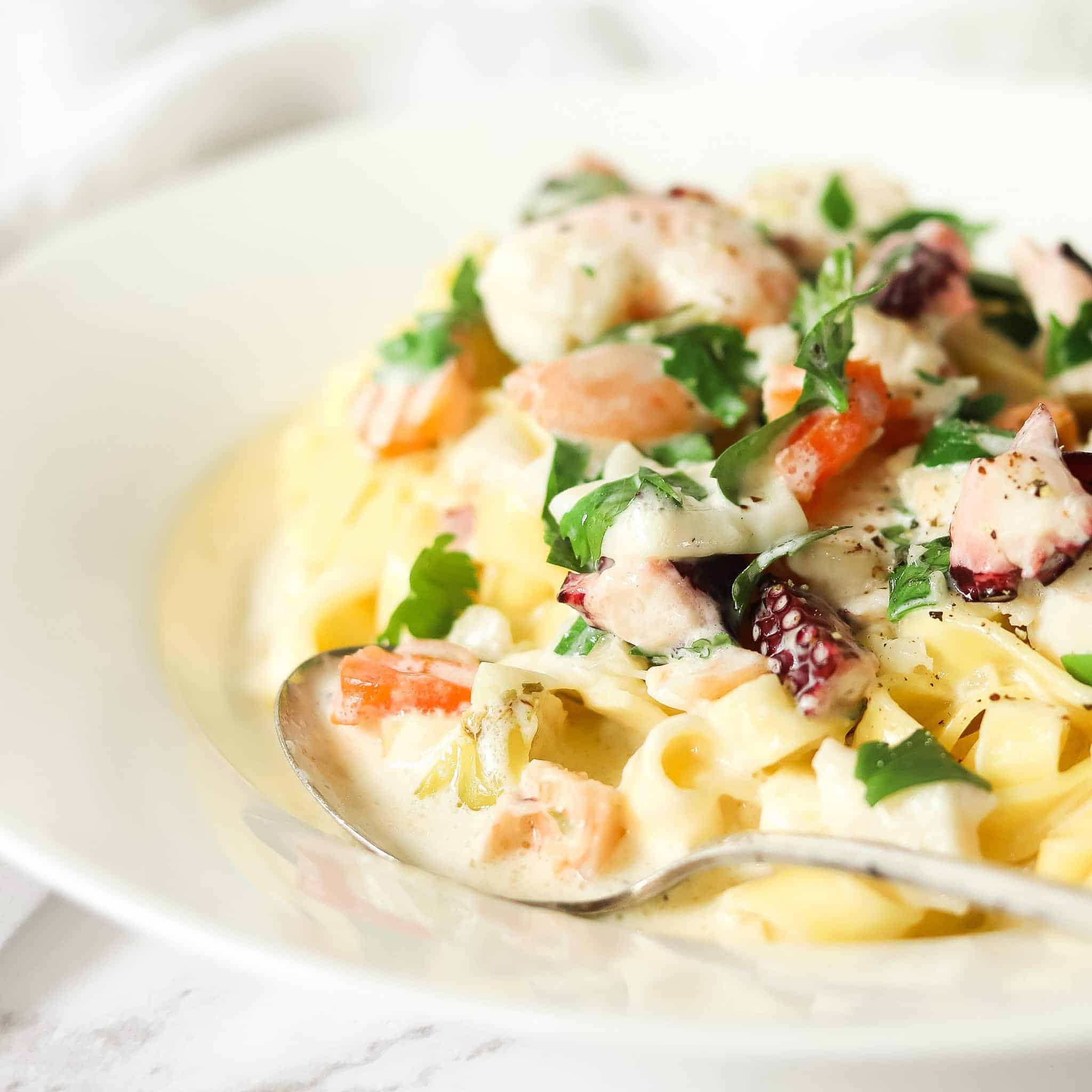Seafood Alfredo