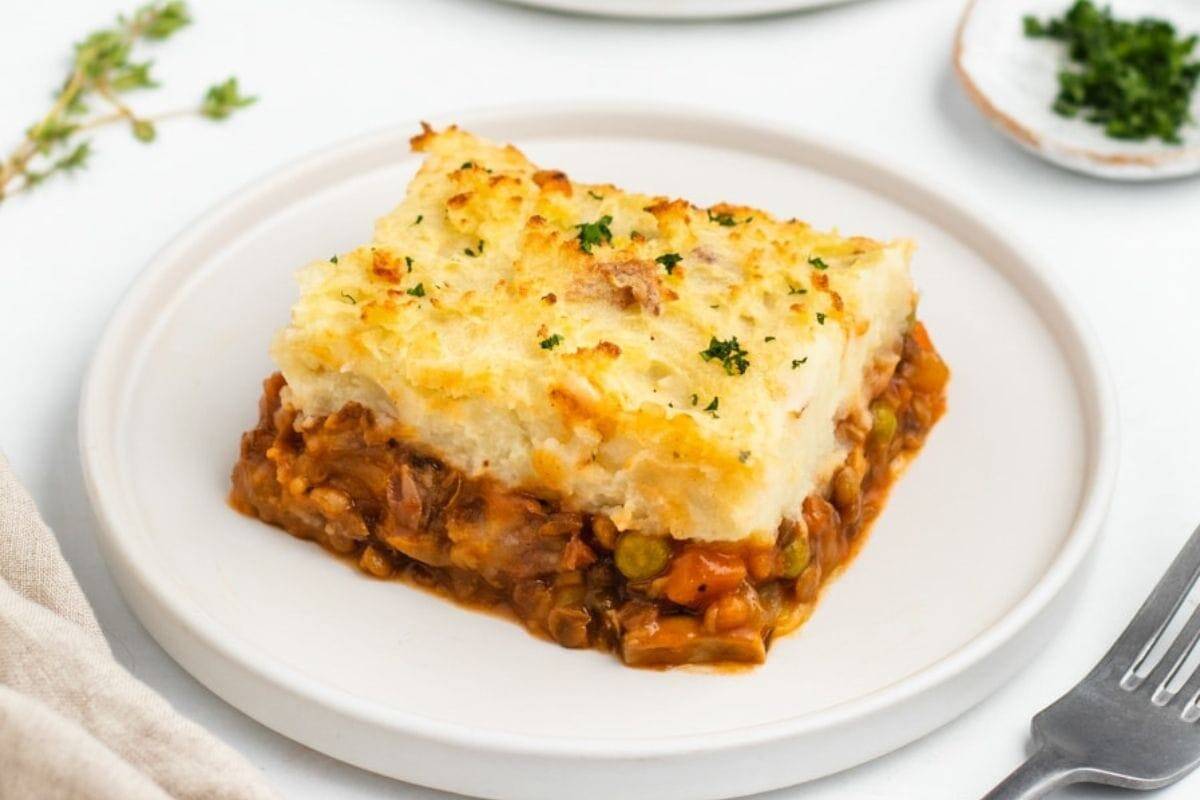Easy Vegan Lentil Shepherd's Pie
