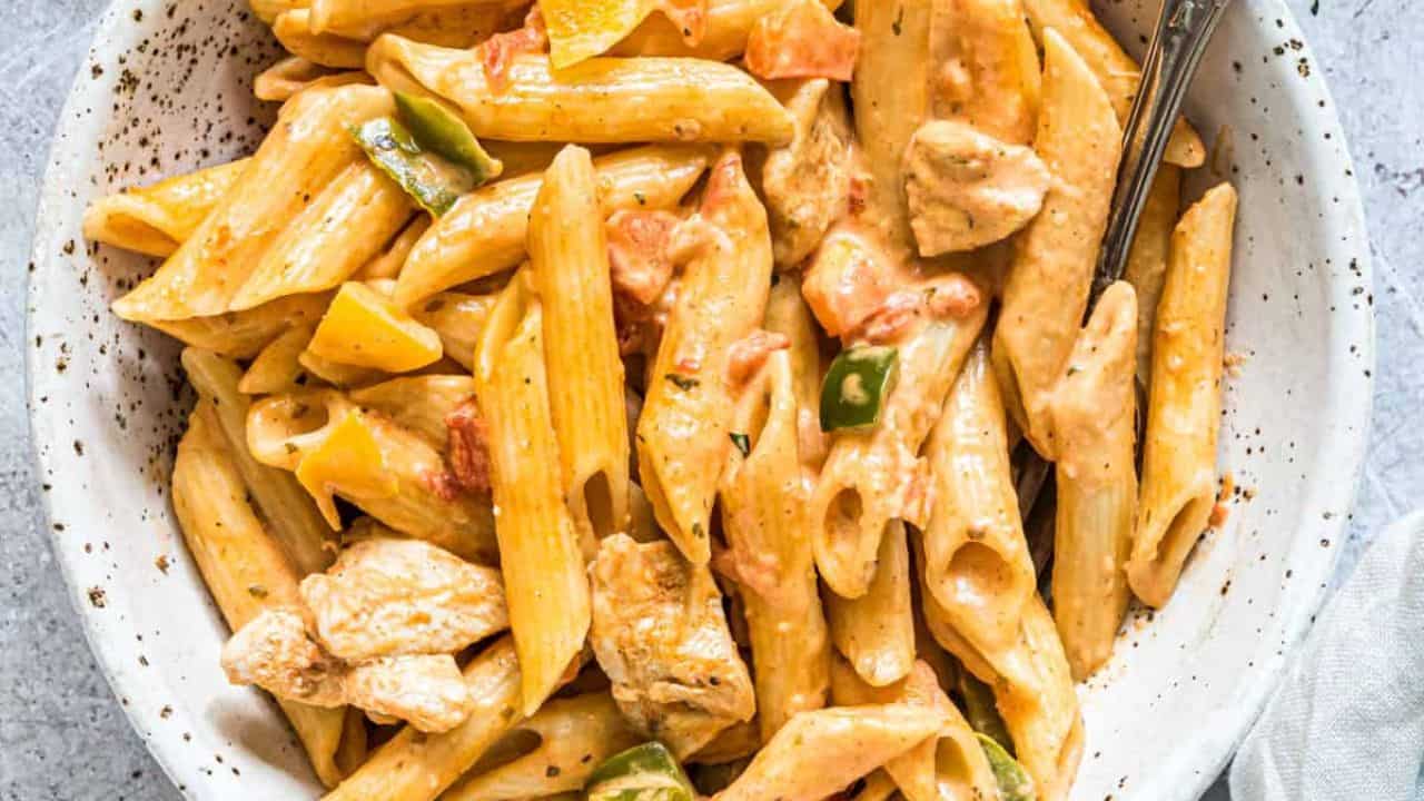 Instant Pot Chicken Fajita Pasta