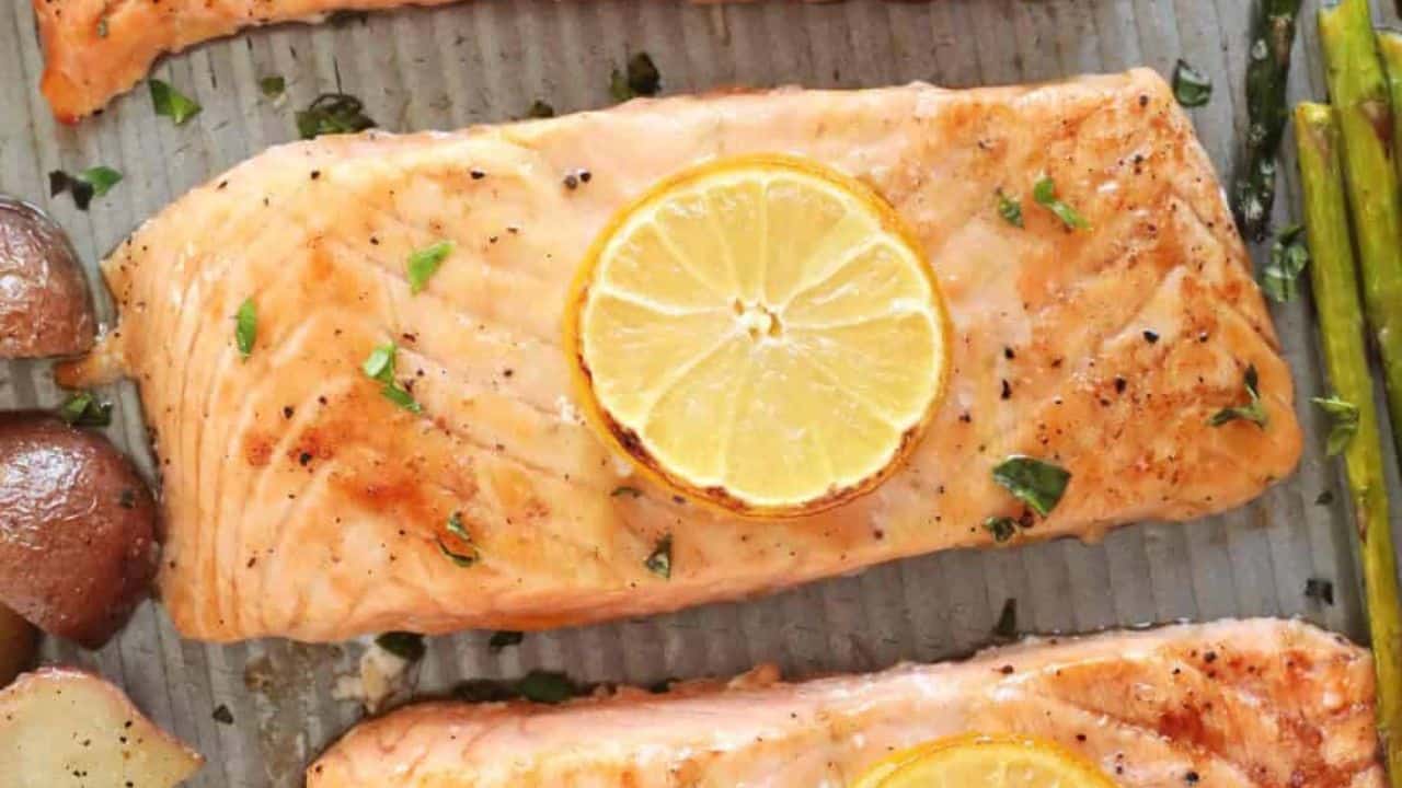 Lemon Butter Baked Salmon
