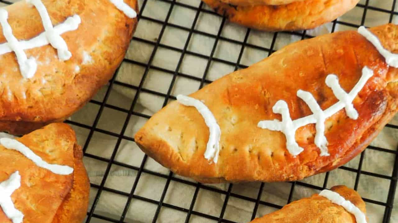 Mini Buffalo Chicken Football Pies
