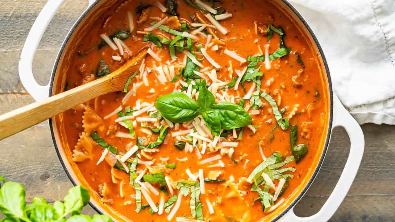 One Pot Lasagna Soup