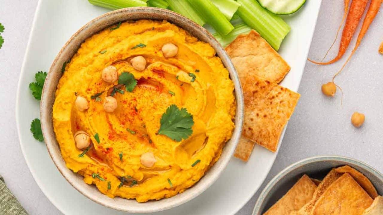 Roasted Carrot Hummus with Canned Chickpeas