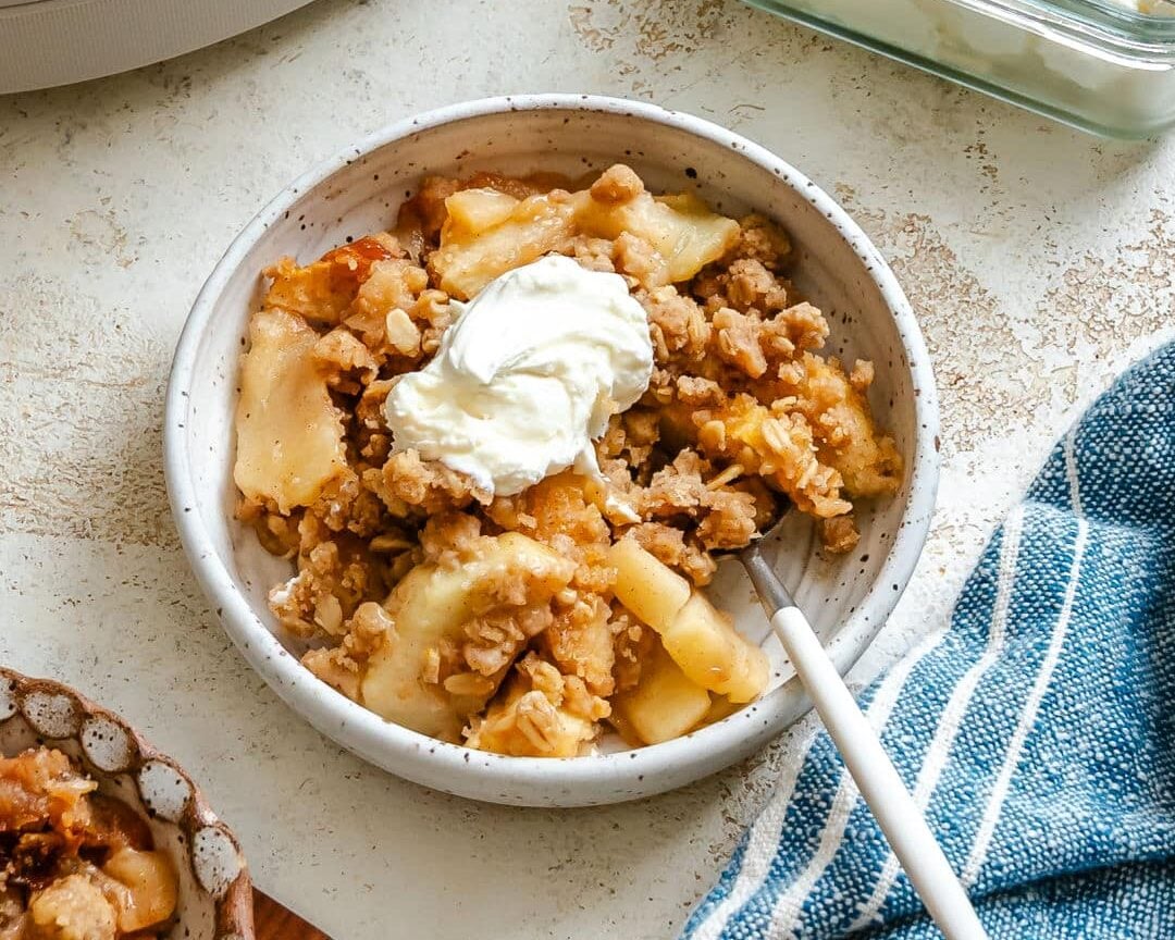 Slow Cooker Apple Crisp