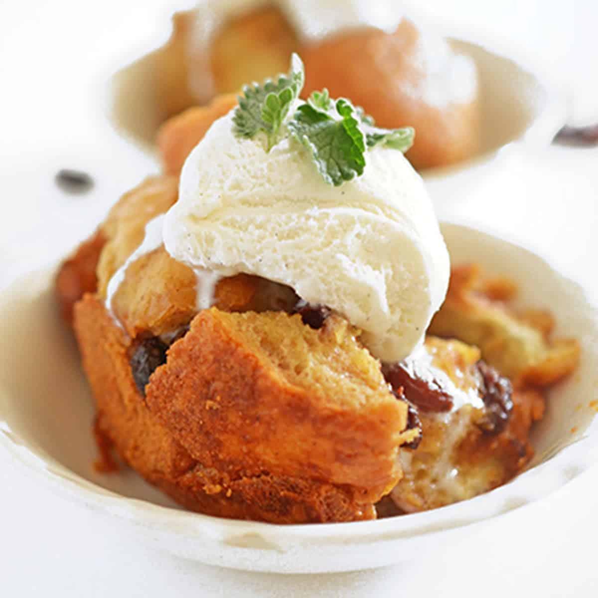 Slow Cooker Bread Pudding