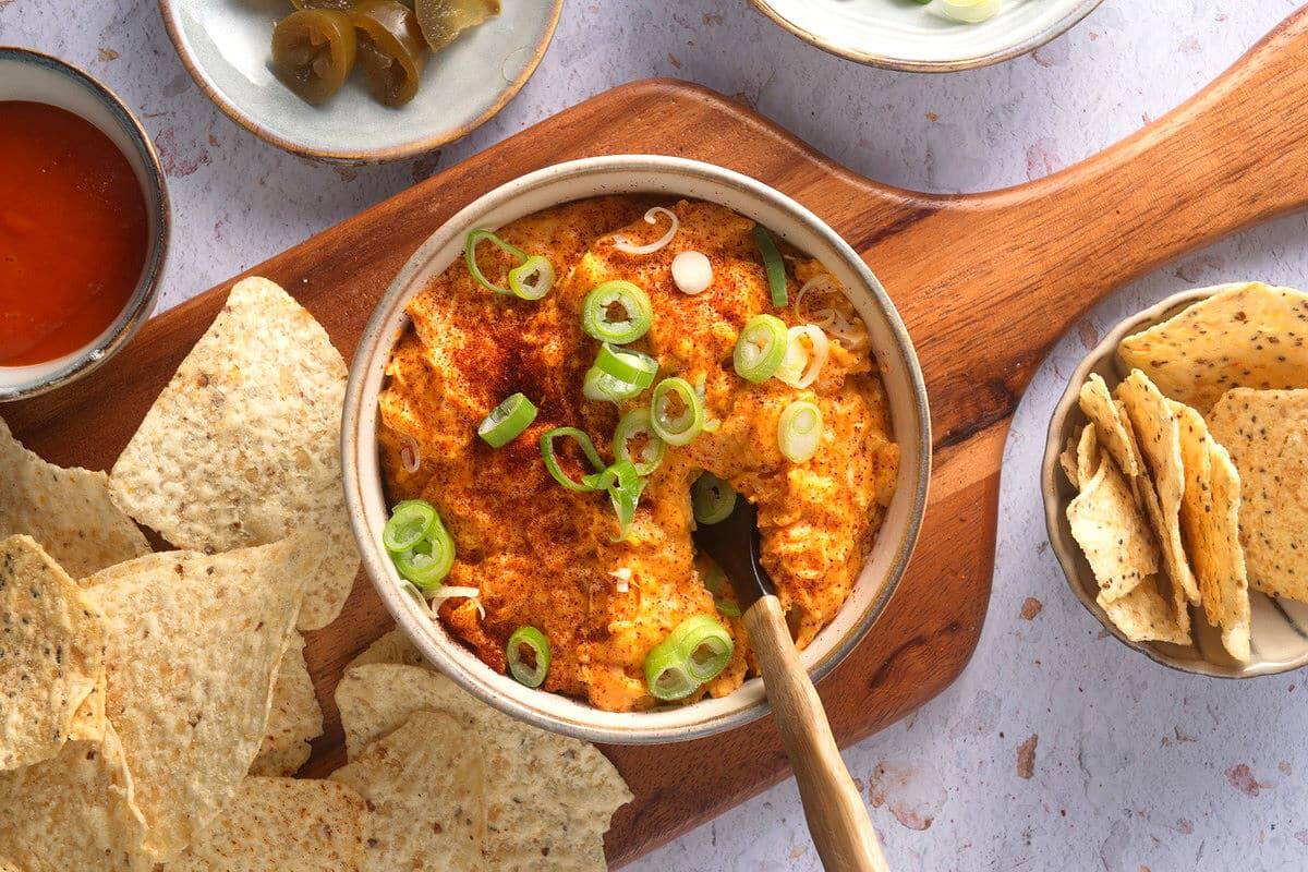 Easy Slow Cooker Buffalo Chicken Dip