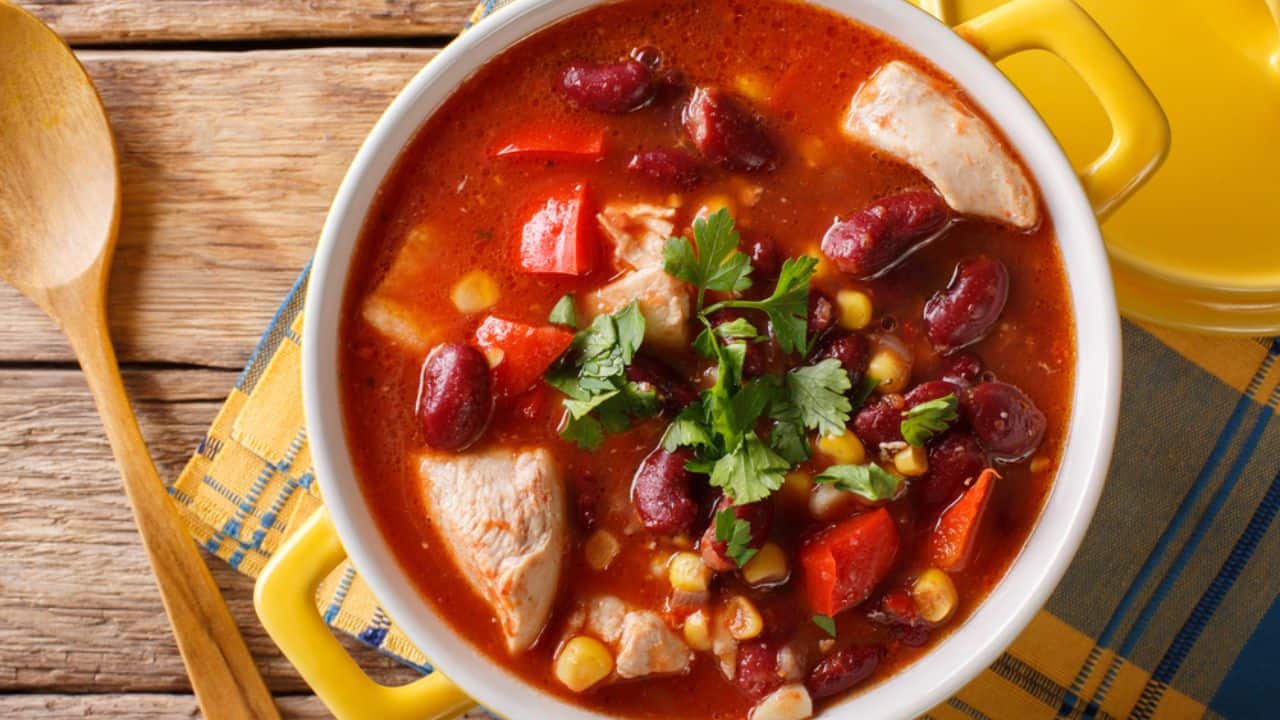 Slow Cooker Chicken Chili