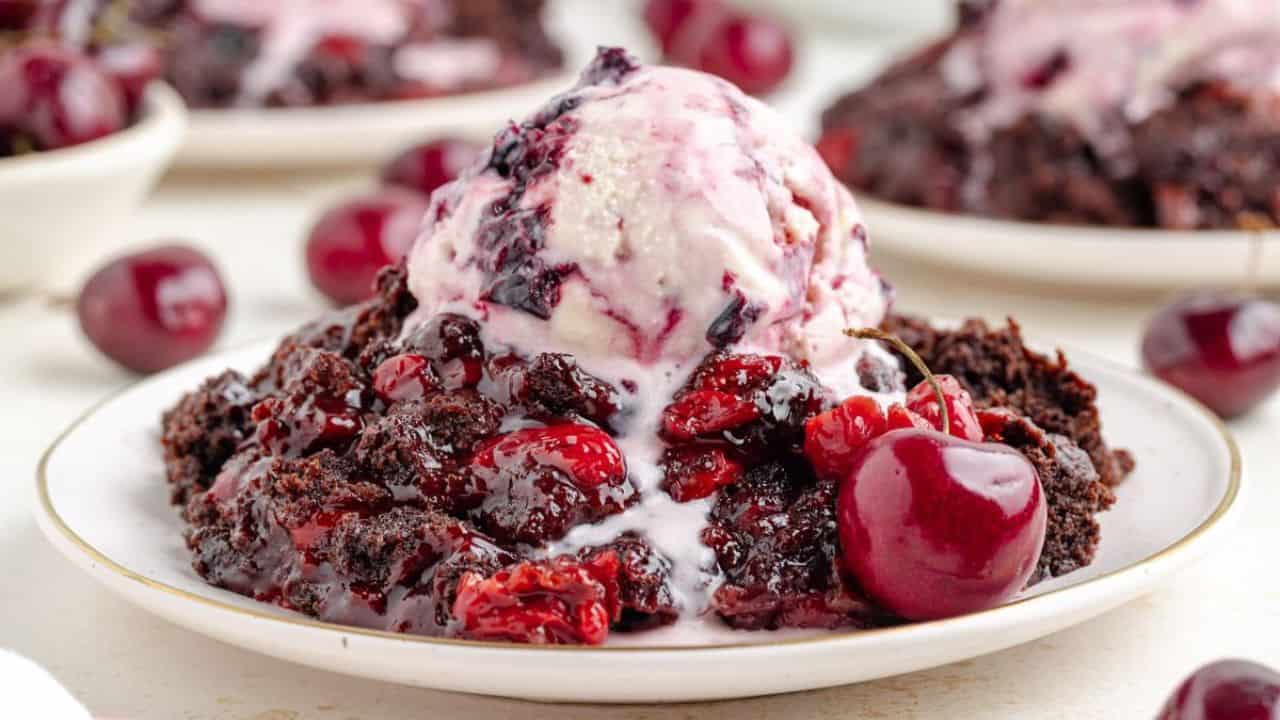 Slow Cooker Chocolate Cherry Dump Cake