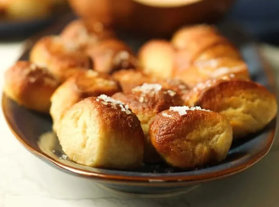 Soft Pretzel Bites with Smoked Gouda Cheese Dip