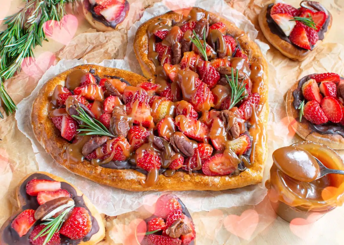 Valentine's Dessert Heart Pizza