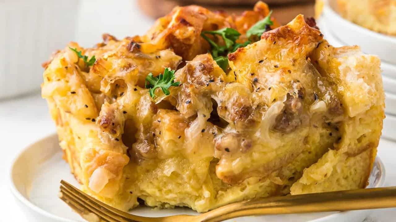 breakfast-casserole-slice