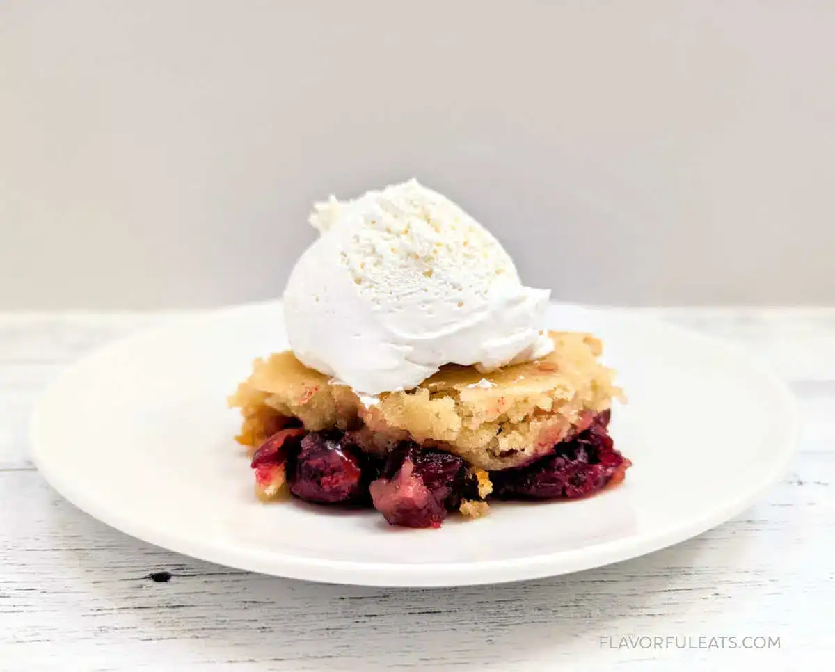 Slow Cooker Cranberry Cobbler